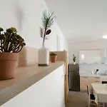 Sara 4